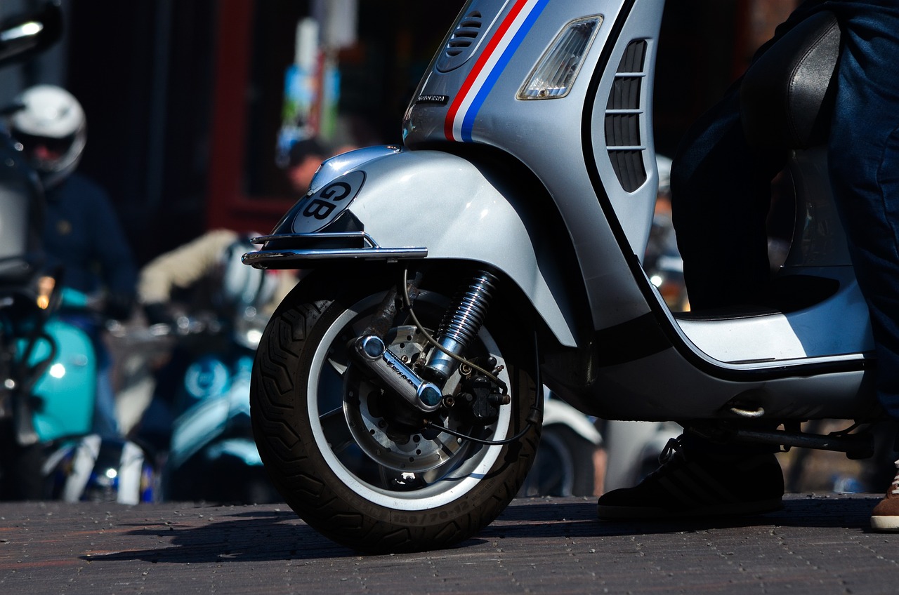 Le covering scooter : comment donner une seconde vie à votre deux-roues ?