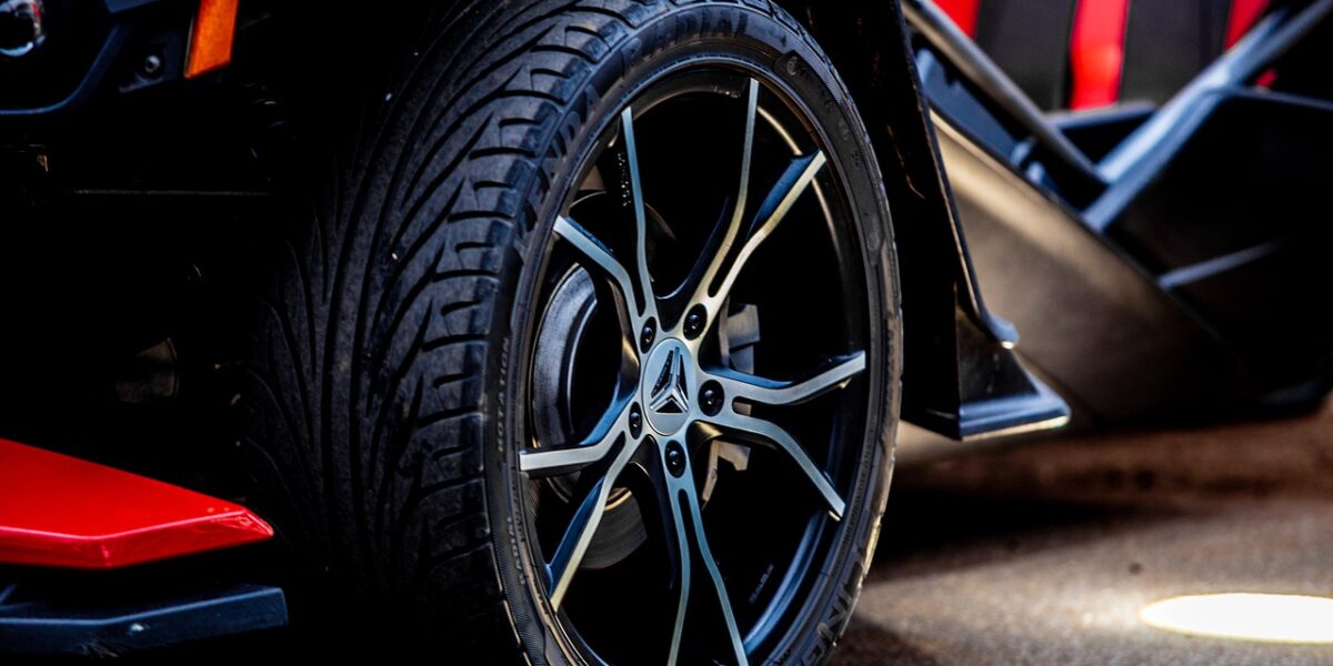 Entretien_du_covering_auto_:_les_meilleures_pratiques_pour_prolonger_sa_durée_de_vie